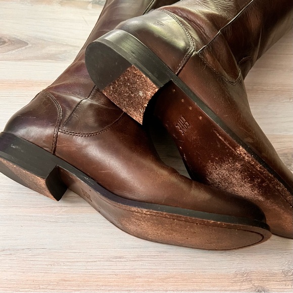 Frye Women's Melissa Stud Back Zip Riding Boot, Chocolate - Picture 4 of 4